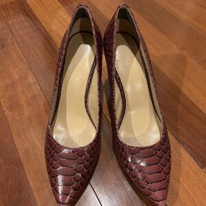 MICHAEL Michael Kors Ethel Snake-Print Platform Pumps Size 9.5